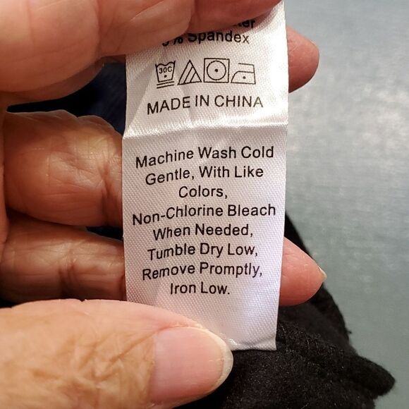 NWOT, EMOJ BLACK SWEATSHIRTS 2. Size large no makers tag. Pink smileys. - Picture 7 of 7